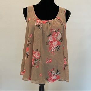 GUESS Tan Floral Tank Top 🌸